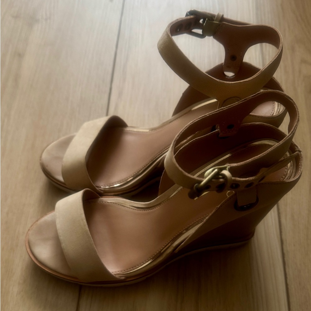 Linea Paolo Wedge Sandals - Picture 3 of 13